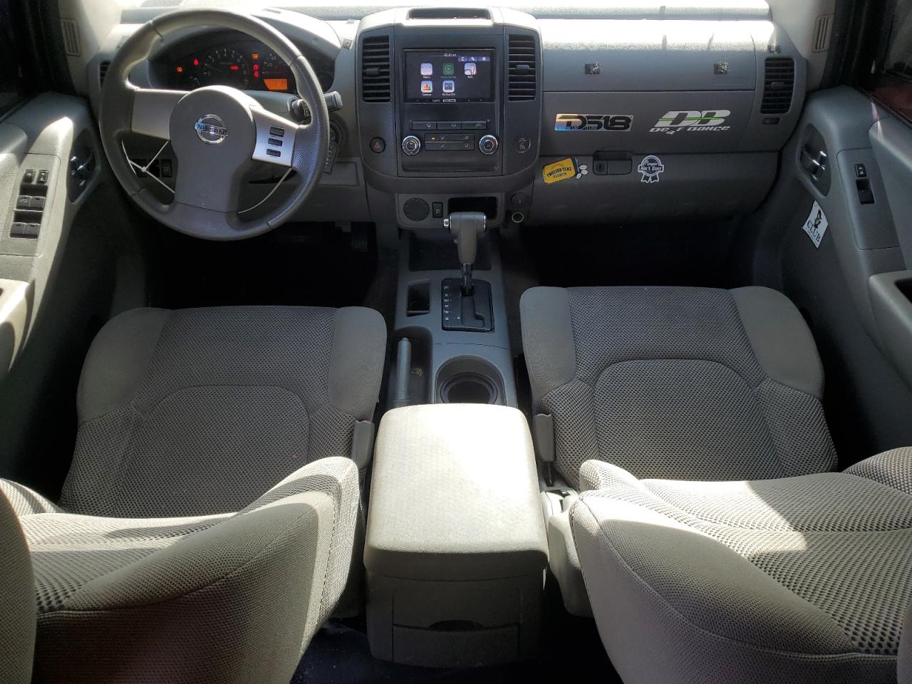 Nissan Frontier S Image 9