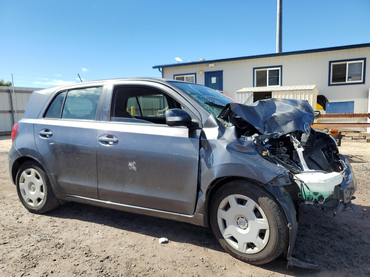 Toyota Scion Image 5