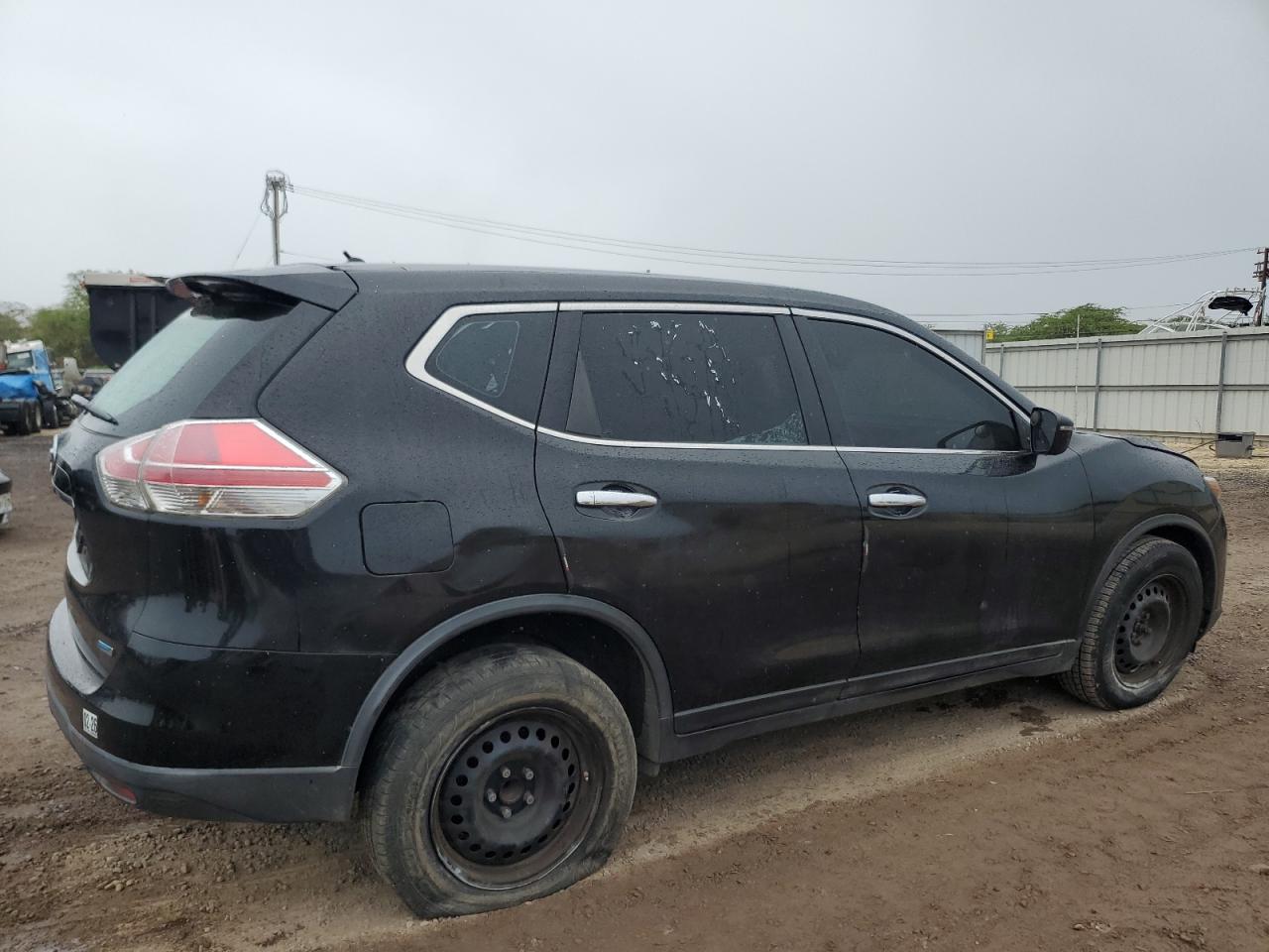 Nissan Rogue S Image 2