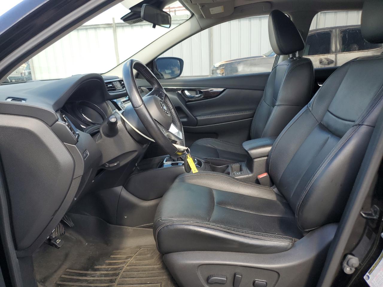 Nissan Rogue S Image 10