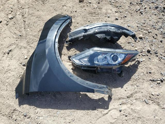 Nissan Rogue S Image 13