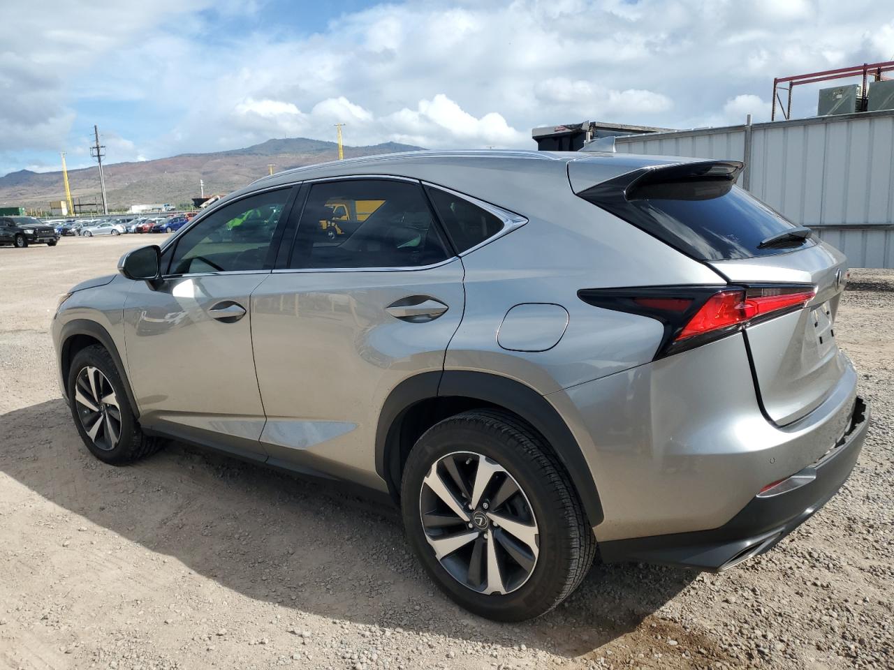 Lexus NX 300 Base Image 3