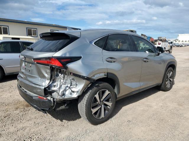 Lexus NX 300 Base Image 7