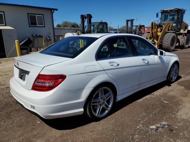 Mercedes-Benz C-Class 250 Image 11