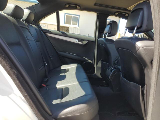 Mercedes-Benz C-Class 250 Image 10