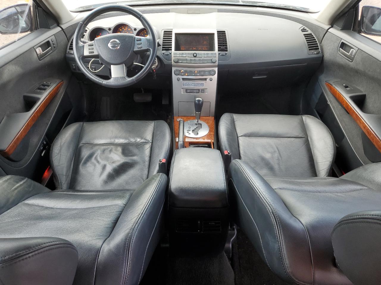 Nissan Maxima Se Image 11