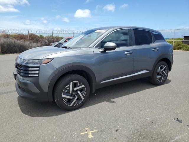  Salvage Nissan Kicks