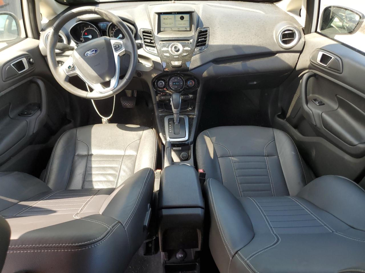 Ford Fiesta Titanium Image 7