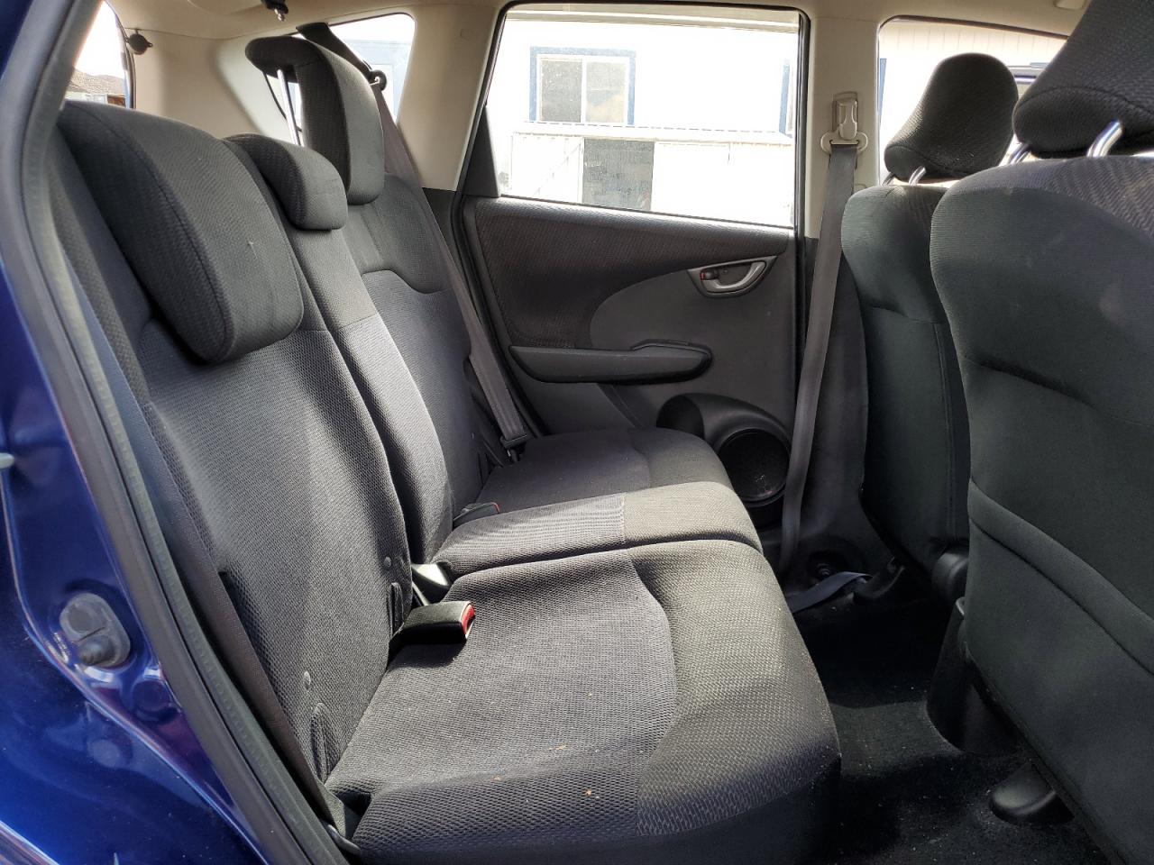 Honda Fit Sport Image 12