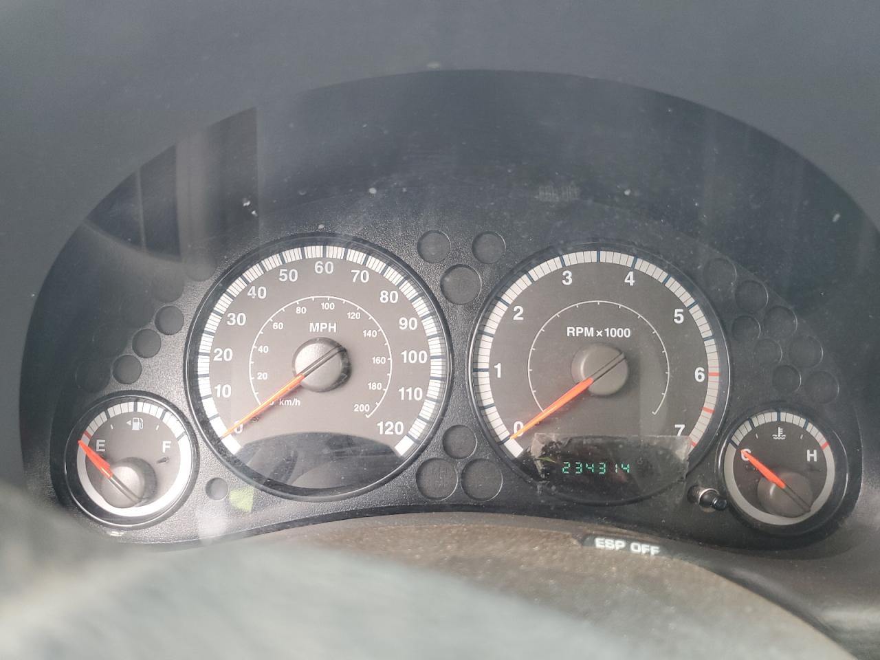 Jeep Liberty Sport Image 11