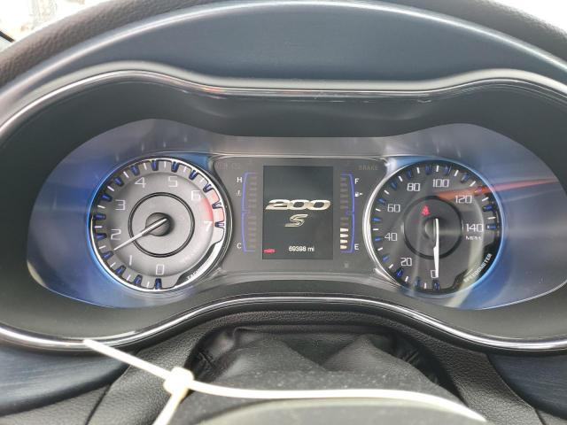 Chrysler 200 S Image 3