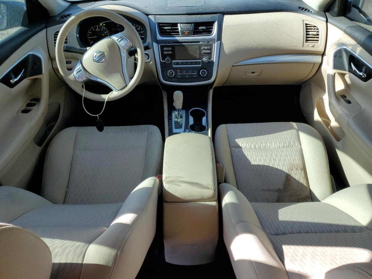 Nissan Altima 2.5 Image 6