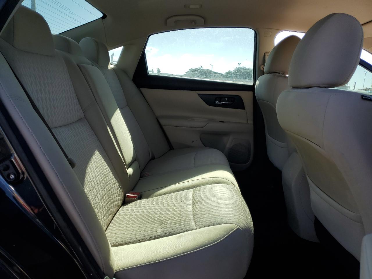 Nissan Altima 2.5 Image 7