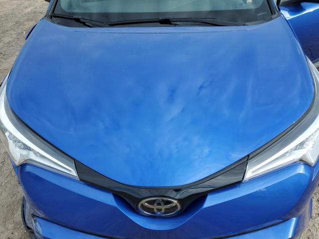 Toyota C-HR Xle Image 10