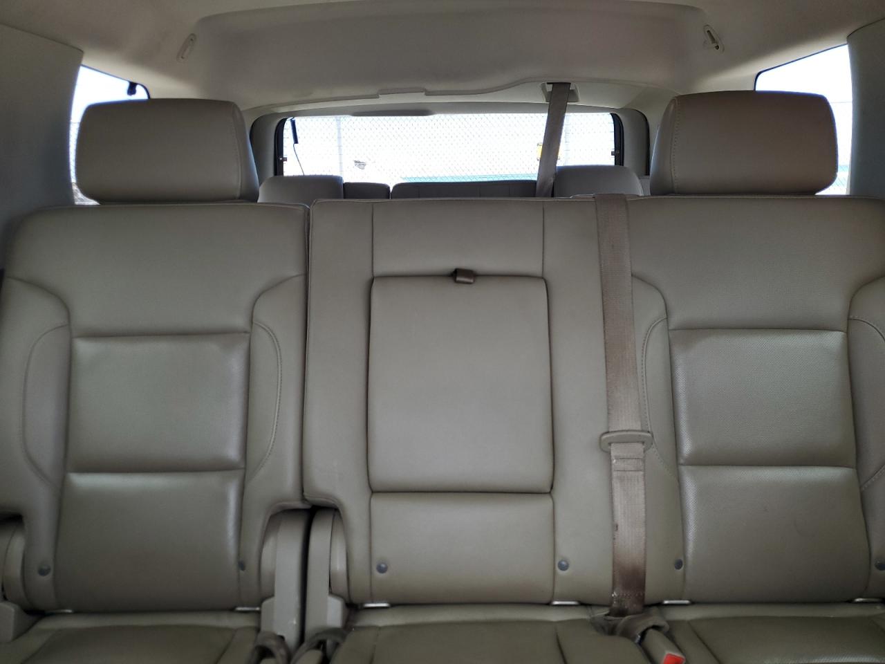 GMC Yukon Slt Image 3