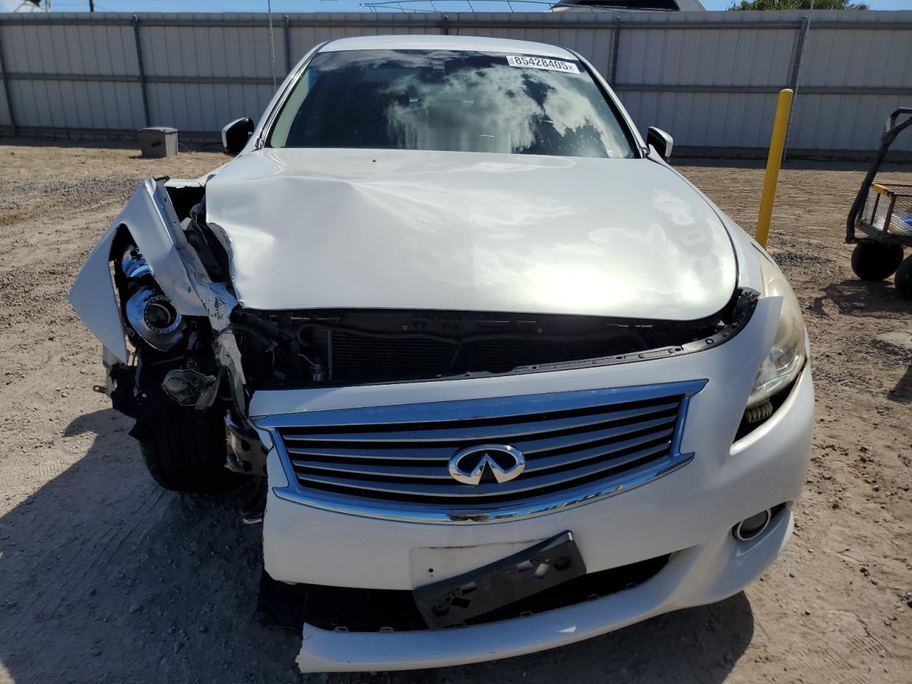 INFINITI G25 Base Image 12