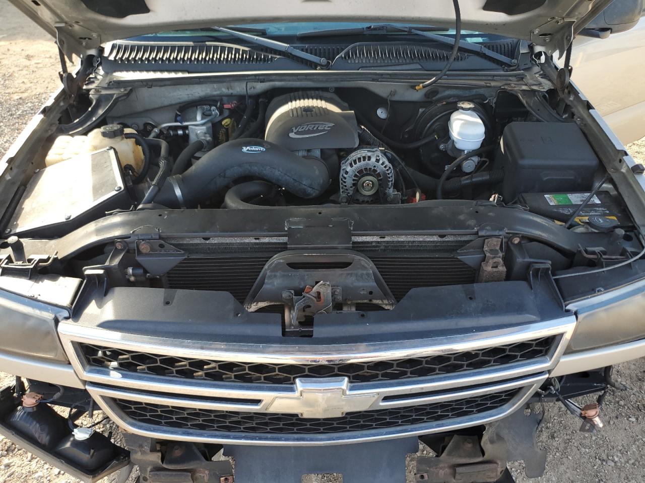 Chevrolet Silverado C1500 Image 6