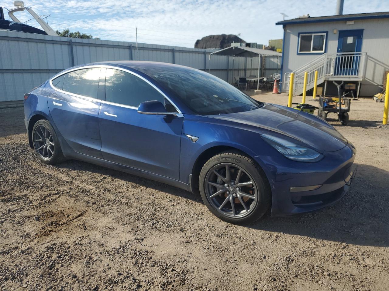Tesla Model 3 Image 2
