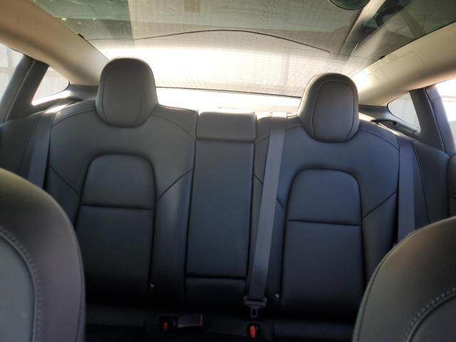 Tesla Model 3 Image 6