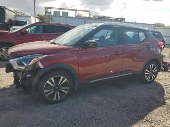  Salvage Nissan Kicks