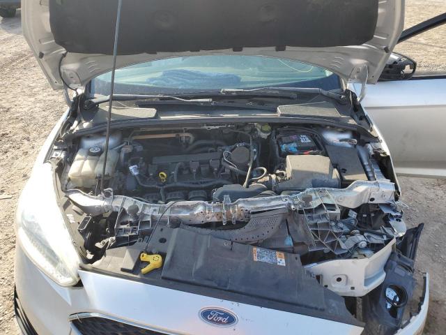 Ford Focus Se Image 6