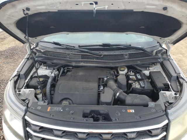 Ford Explorer Image 12