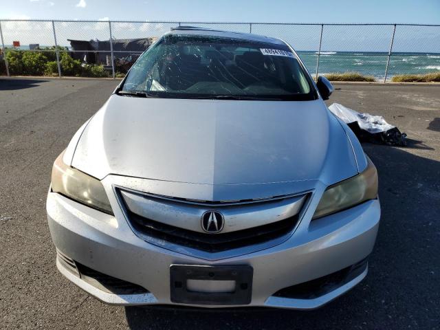 Acura ILX 20 Image 10