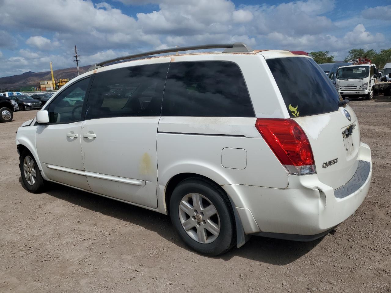 Nissan Quest S Image 2