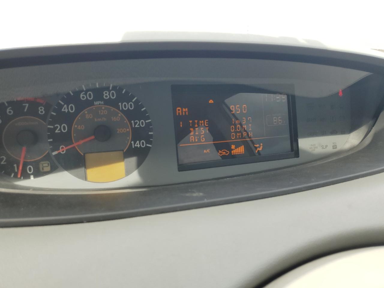 Nissan Quest S Image 11