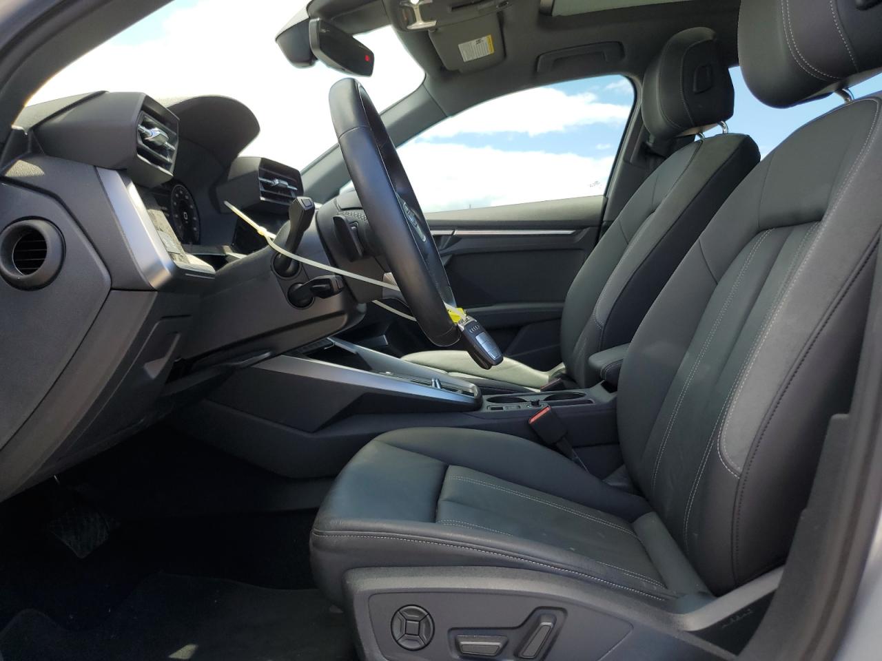 Audi A3 Premium Plus Image 9