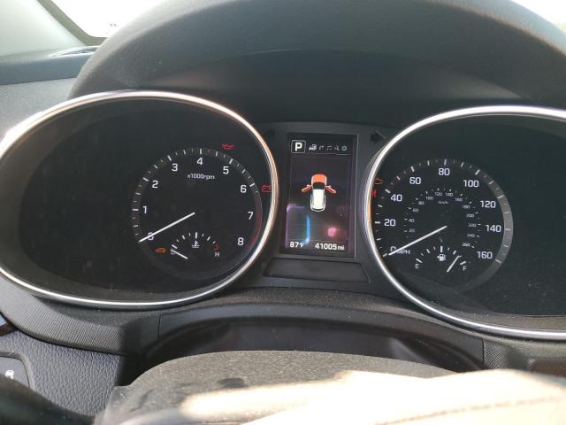 Hyundai SANTA FE Image 13