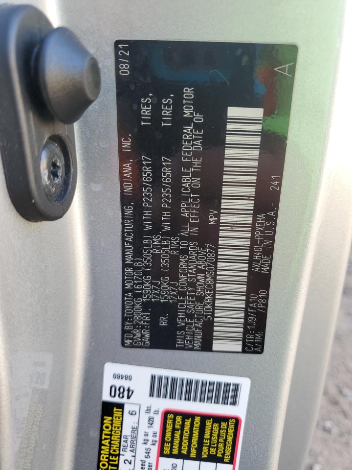 Toyota Sienna Le Image 3