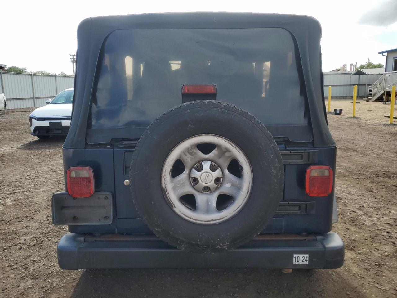 Jeep Wrangler Se Image 3