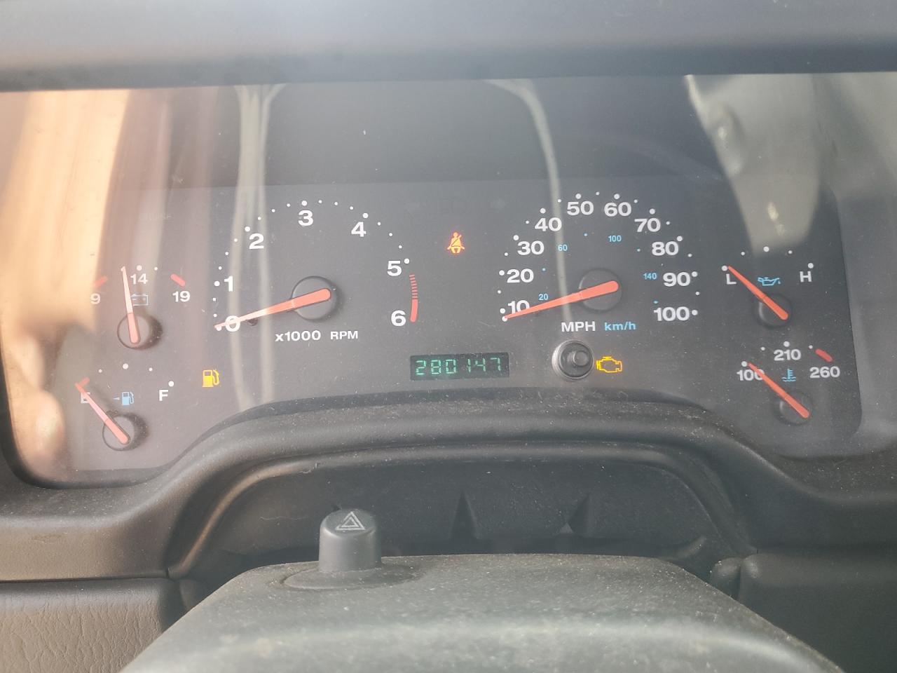 Jeep Wrangler Se Image 5