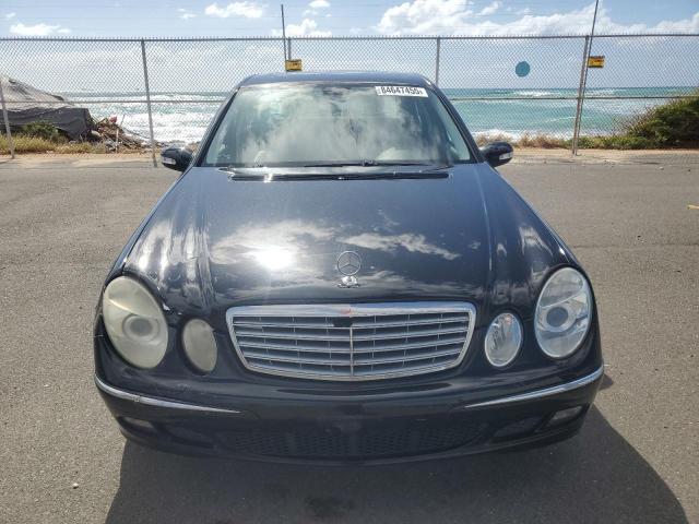 Mercedes-Benz E-Class 350 4matic Image 10