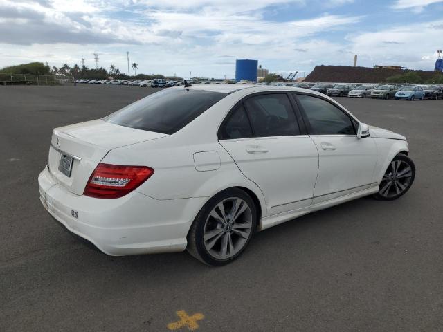 Mercedes-Benz C-Class 250 Image 2