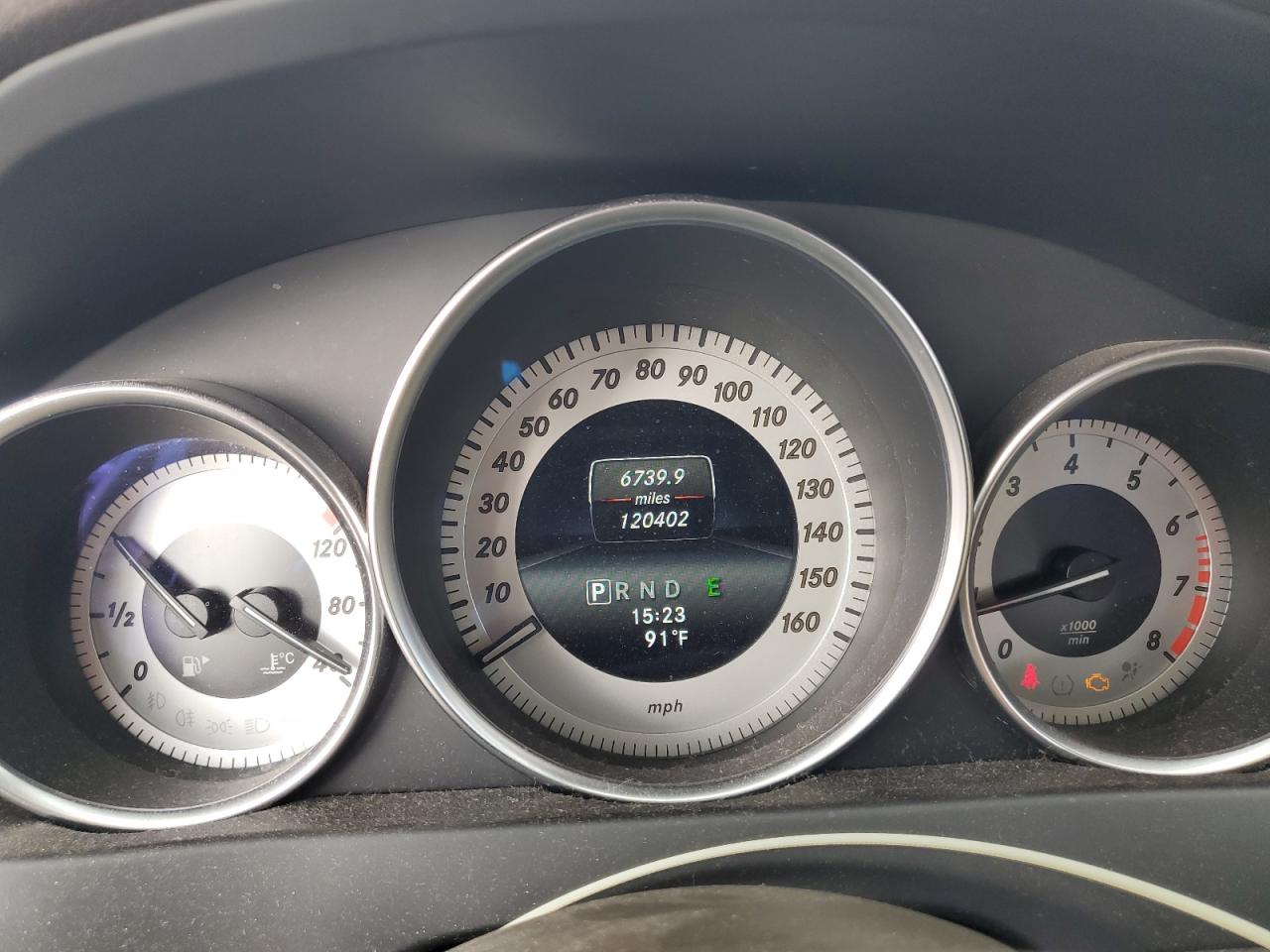 Mercedes-Benz C-Class 250 Image 11