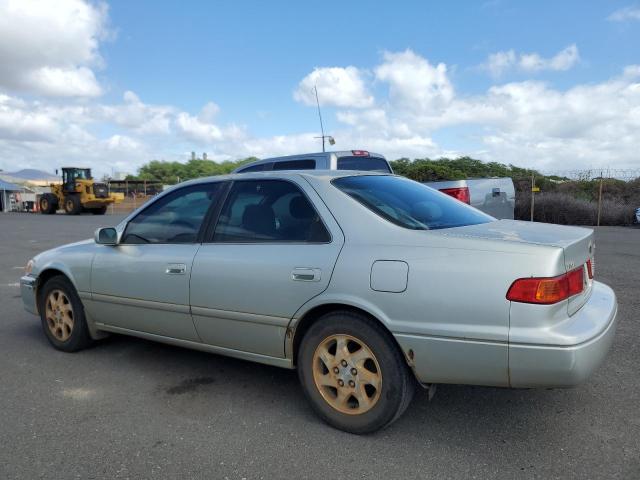 Toyota Camry Ce Image 4