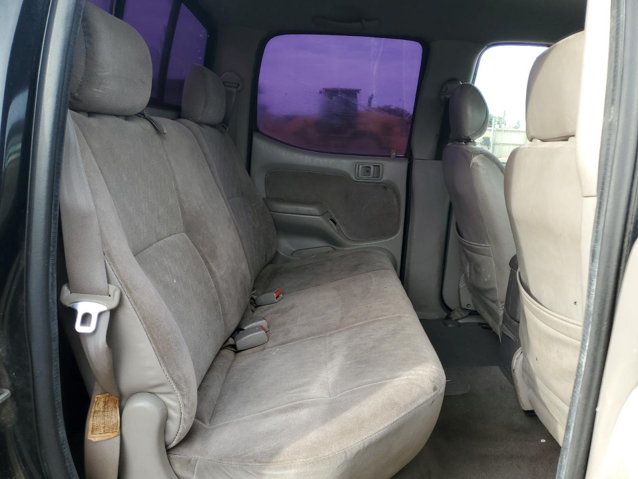 Toyota Tacoma Double Cab Prerunner Image 10