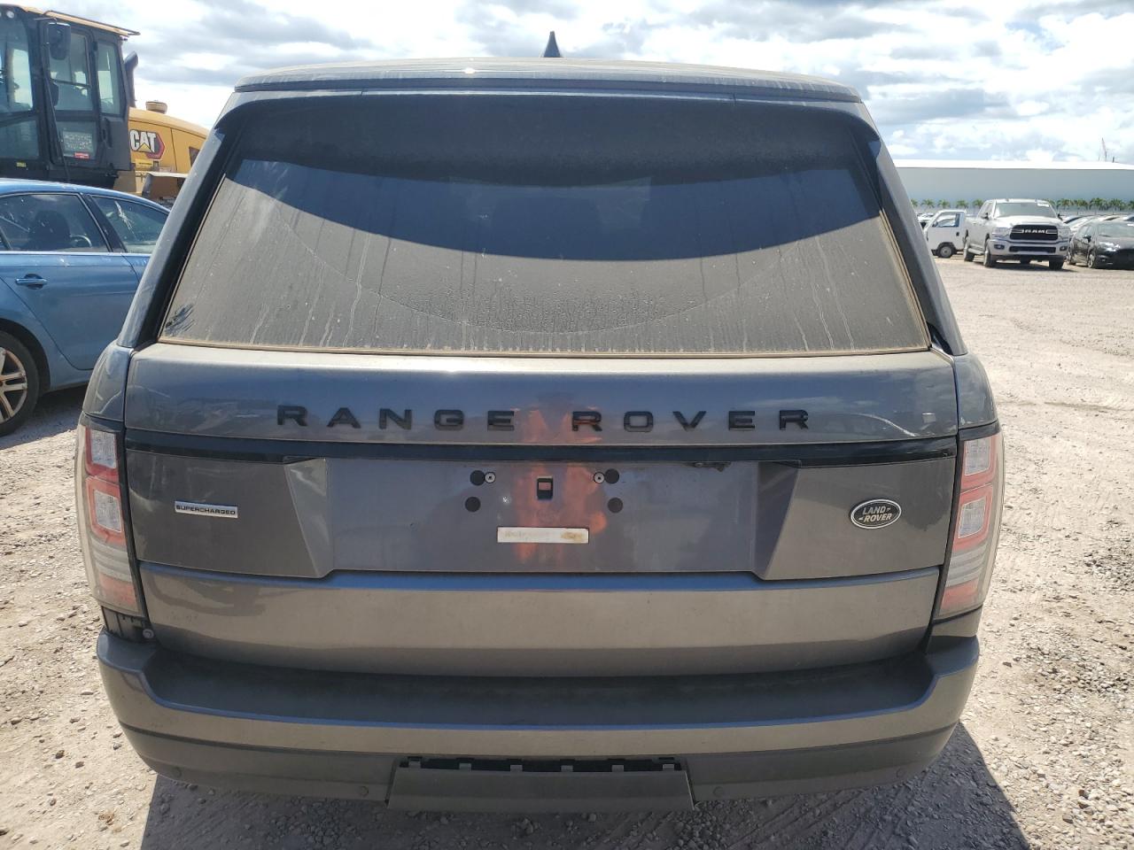 Land Rover Range Rover Supercharged Image 6