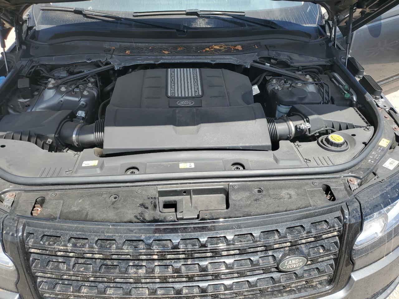 Land Rover Range Rover Supercharged Image 13