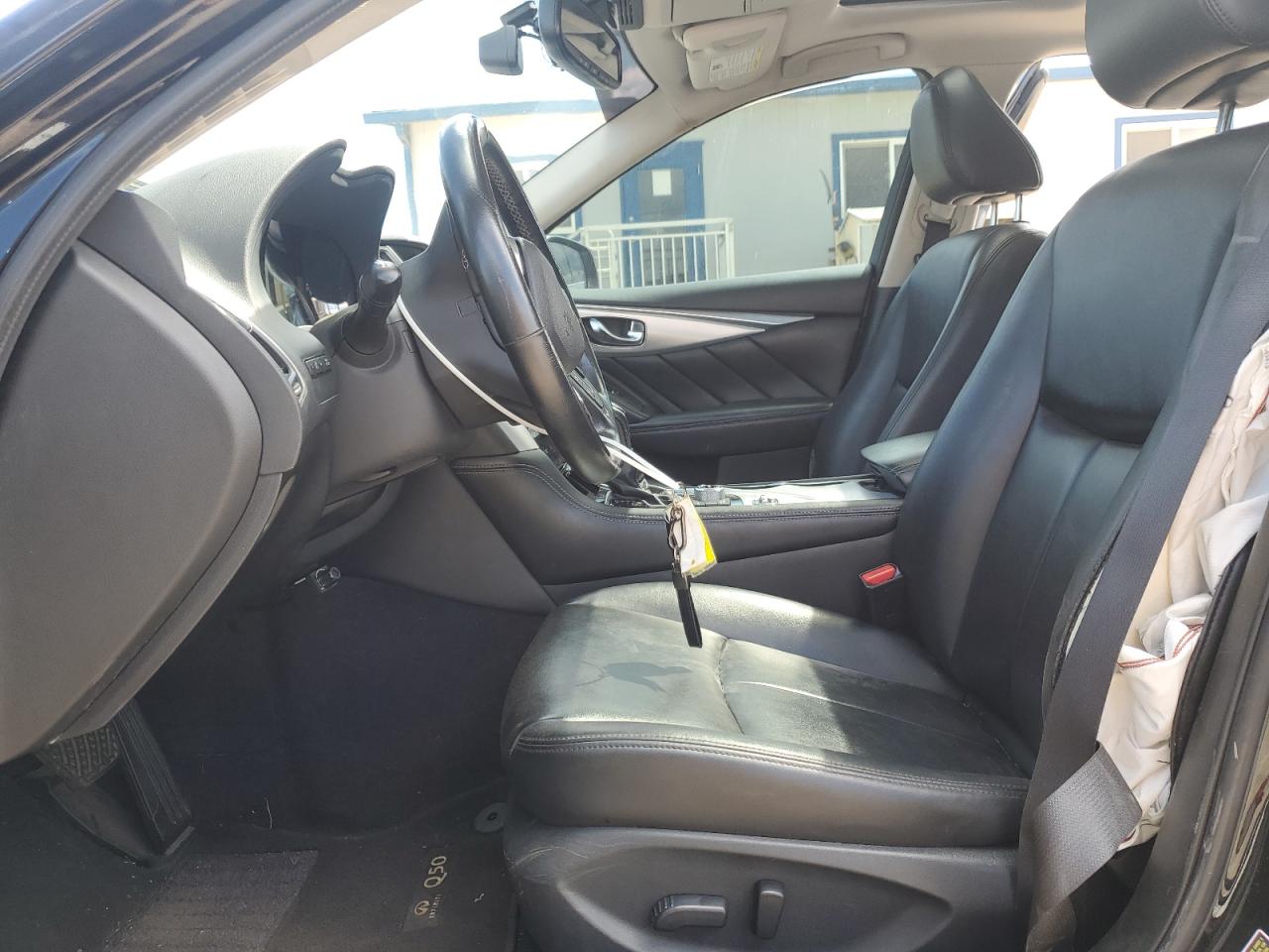 INFINITI Q50 Luxe Image 6