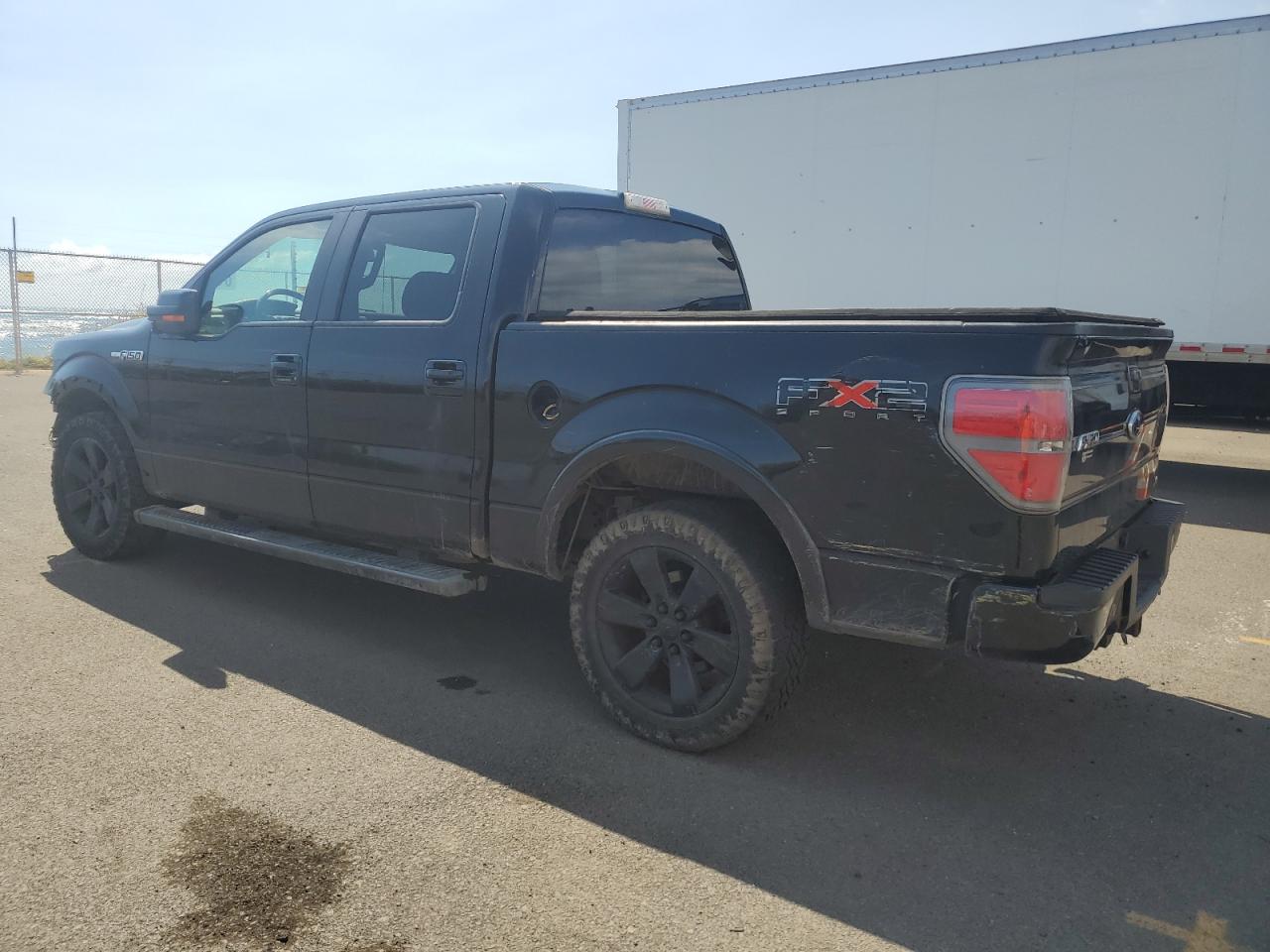 Ford F-150 Supercrew Image 12