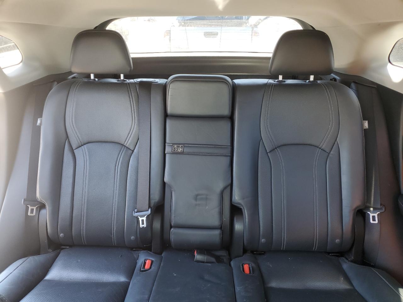 Lexus RX 450h Base Image 12