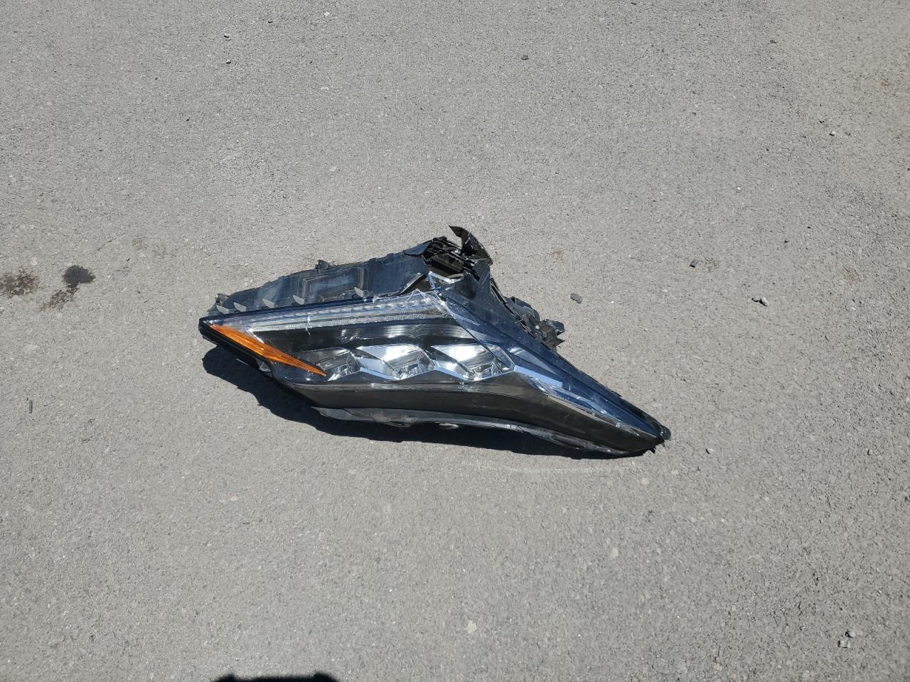 Lexus RX 450h Base Image 14