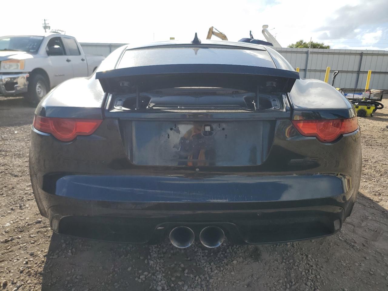 Jaguar F-TYPE S Image 5