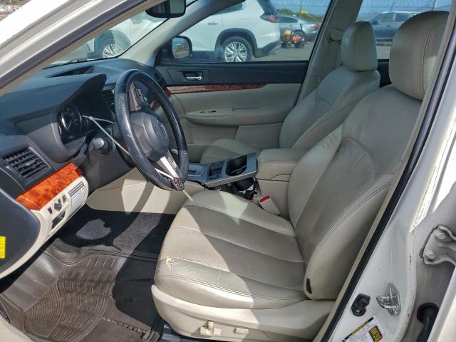 Subaru Legacy 2.5i Limited Image 12