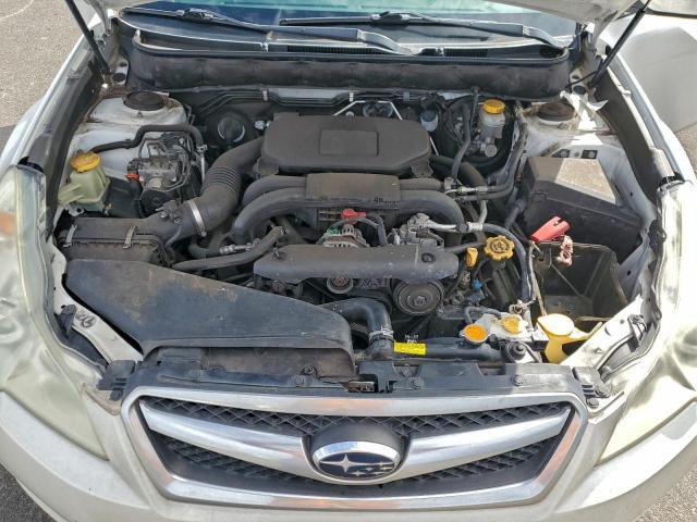 Subaru Legacy 2.5i Limited Image 9
