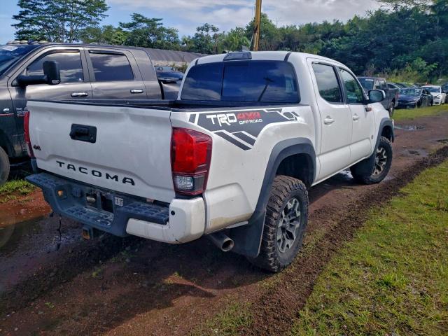 Toyota Tacoma Double Cab Image 3