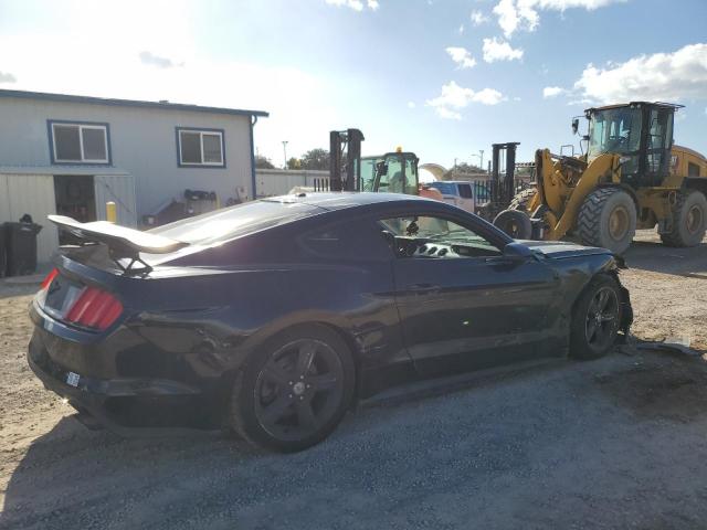 Ford Mustang Image 5